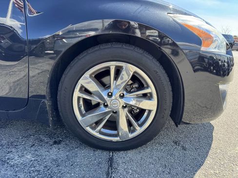 Used 2015 Nissan Altima 2.5 SL w/ Technology Package FWD image 12
