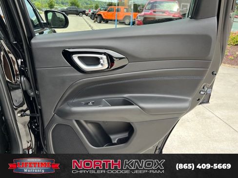New 2026 Jeep Compass Latitude AWD/4WD image 25