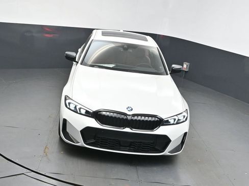 New 2026 BMW 330i Sedan w/ M Sport Package image 37