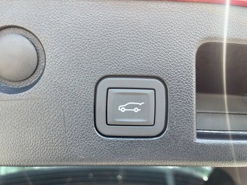 Used 2026 Chevrolet Equinox RS AWD/4WD image 13