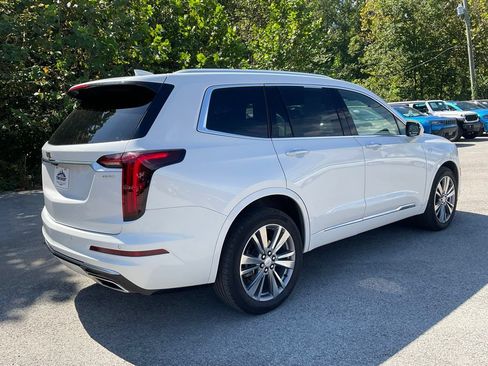 Used 2024 Cadillac XT6 Premium Luxury w/ LPO, Floor Liner Package AWD/4WD image 6