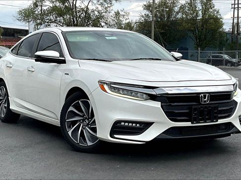 Used 2019 Honda Insight Touring image 2