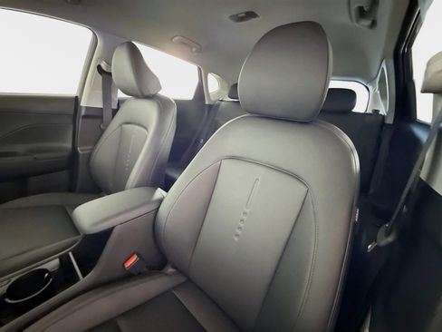 New 2026 Hyundai Kona SEL Premium image 11