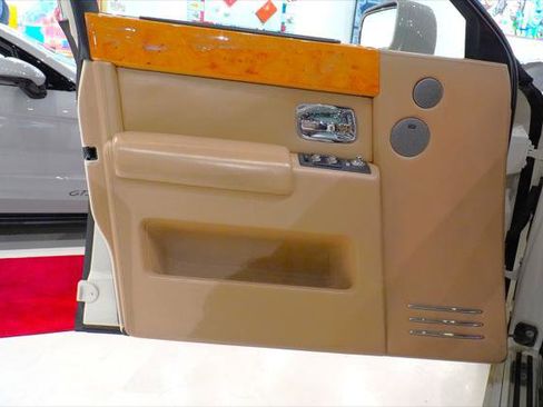 Used 2009 Rolls-Royce Phantom Sedan image 21