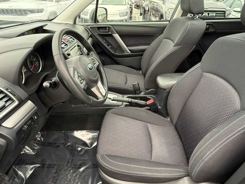 Used 2018 Subaru Forester 2.5i Premium w/ All-Weather Package image 13