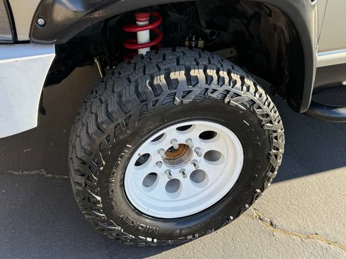 Used 2004 Dodge Ram 2500 Truck SLT w/ Trailer Tow Group image 10