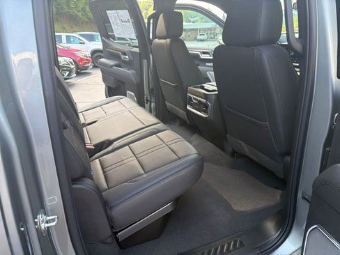 Certified 2026 Chevrolet Silverado 1500 High Country AWD/4WD image 15