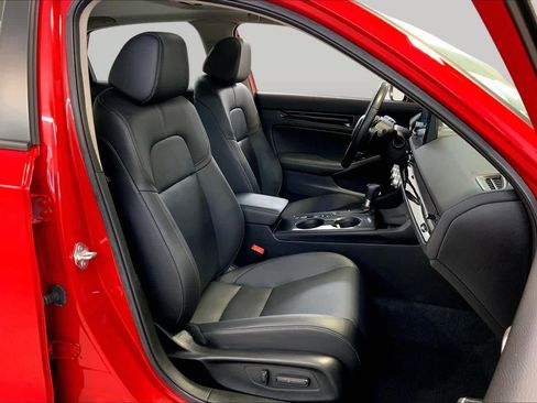 Used 2022 Honda Civic Touring image 8