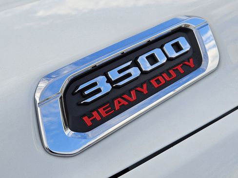 Used 2024 RAM 3500 Big Horn image 14