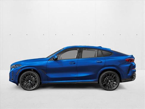 New 2026 BMW X6 M60i w/ Executive Package image 3
