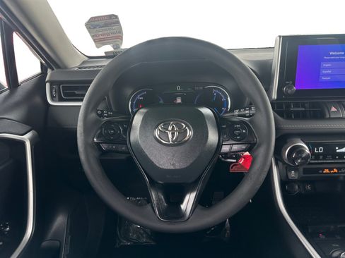 Used 2023 Toyota RAV4 LE AWD/4WD image 12