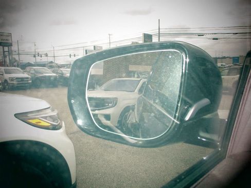 New 2025 Jeep Grand Cherokee Altitude image 14