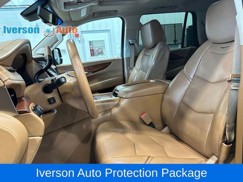 Used 2015 Cadillac Escalade Platinum AWD/4WD image 17
