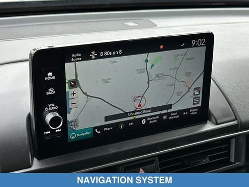 Certified 2024 Honda Pilot Touring image 23