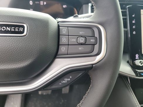 New 2026 Jeep Grand Wagoneer Limited AWD/4WD image 26