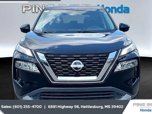 Used 2023 Nissan Rogue SV FWD image 3