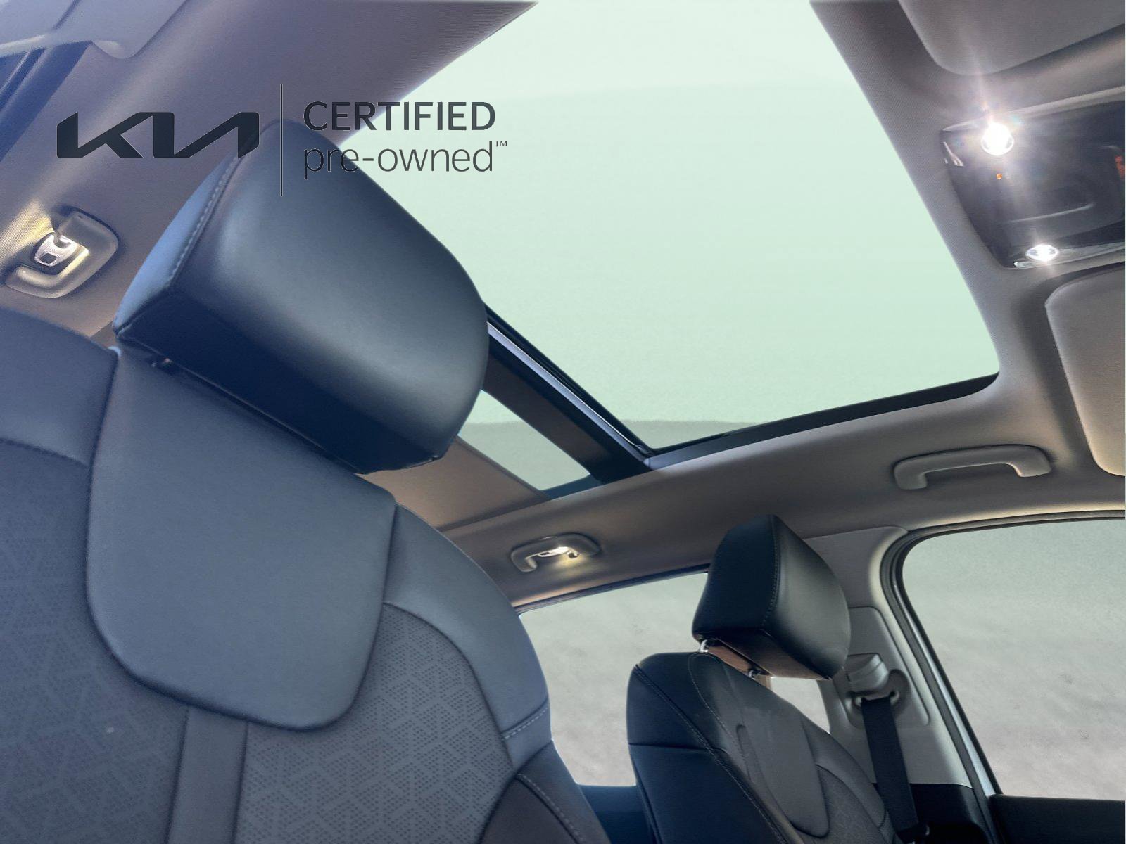 Certified 2022 Kia Sorento SX AWD/4WD image 19