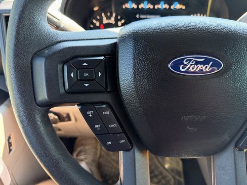 Used 2017 Ford F150 XL w/ Equipment Group 101A Mid AWD/4WD image 26