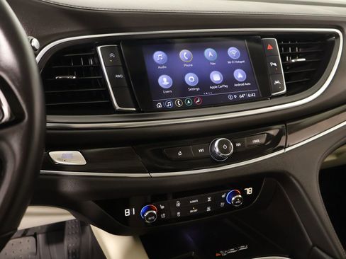 Used 2022 Buick Enclave Premium w/ Experience Buick Package image 5