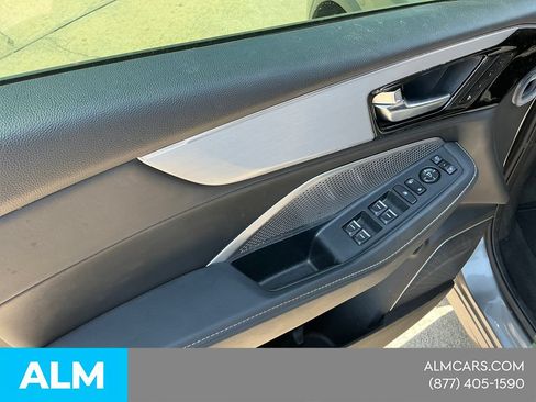 Used 2024 Acura MDX SH-AWD w/ Technology Package image 10