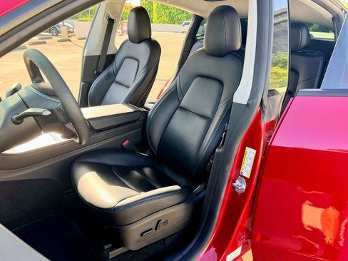 Used 2021 Tesla Model Y Long Range AWD/4WD image 14