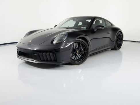 Certified 2025 Porsche 911 Carrera 4 GTS AWD/4WD image 6