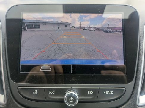 Used 2023 Chevrolet Malibu LT FWD image 14
