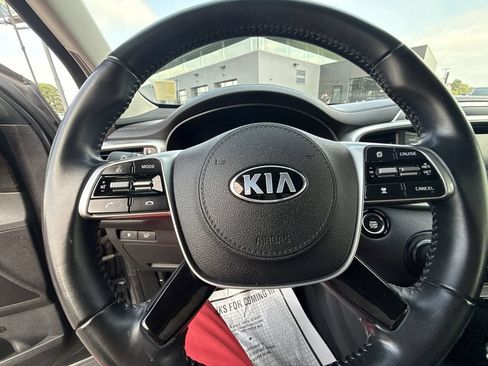 Used 2019 Kia Sorento EX FWD image 20