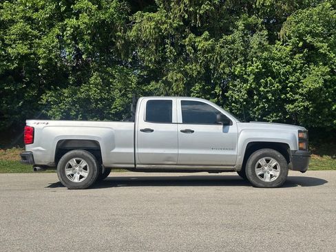 Used 2014 Chevrolet Silverado 1500 W/T w/ WT Fleet Convenience Package AWD/4WD image 4