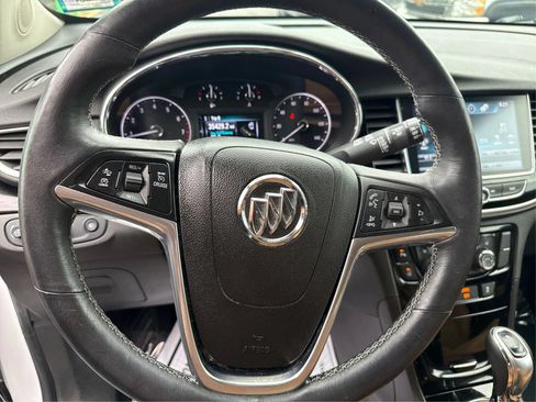 Used 2017 Buick Encore Premium AWD/4WD image 17