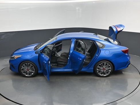 Used 2023 Kia Forte GT image 17