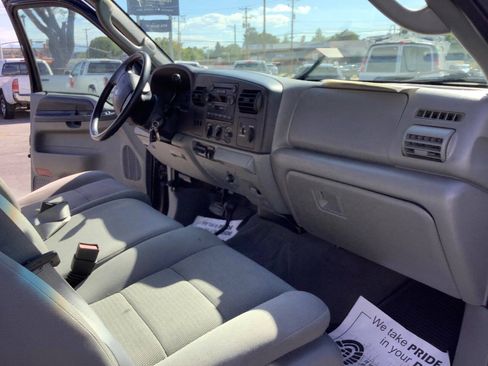 Used 2005 Ford F250 XLT AWD/4WD image 31