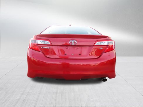 Used 2012 Toyota Camry SE image 6