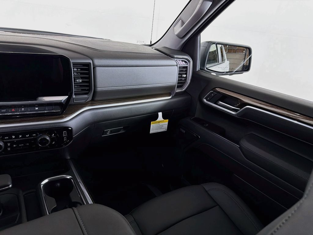 New 2026 Chevrolet Silverado 1500 RST AWD/4WD image 21