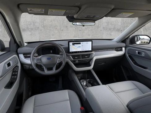 New 2026 Ford Explorer Active w/ Active Comfort Package AWD/4WD image 9