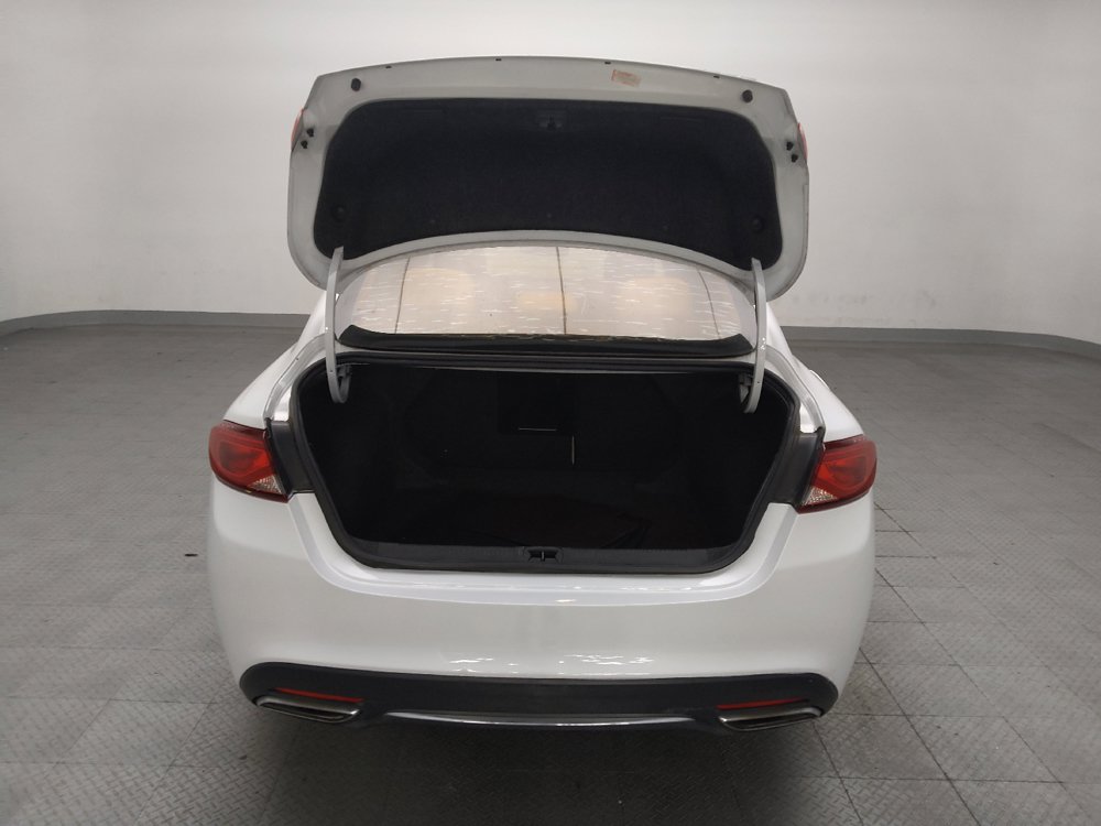 Used 2015 Chrysler 200 C FWD image 29