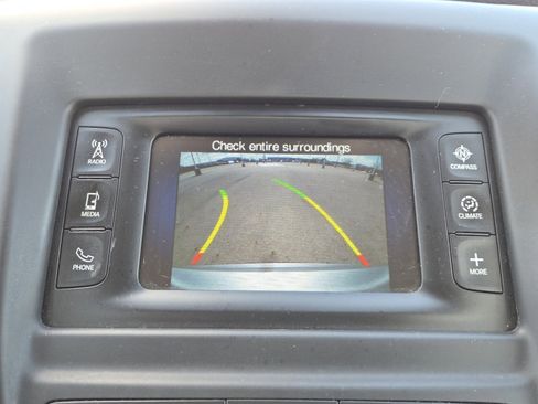Used 2015 Chrysler 200 C image 5