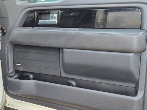 Used 2014 Ford F150 Limited image 29