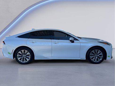 Used 2023 Toyota Mirai w/ Advanced Technology Package RWD image 7
