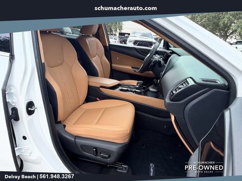 Used 2024 Lexus NX 250 FWD w/ Towing Package (2000 Lbs) image 18
