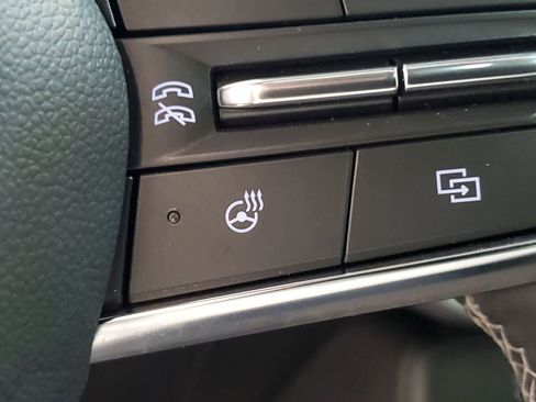 Certified 2025 Honda Prologue Elite image 35