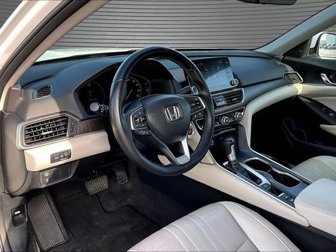 Used 2018 Honda Accord EX-L image 17