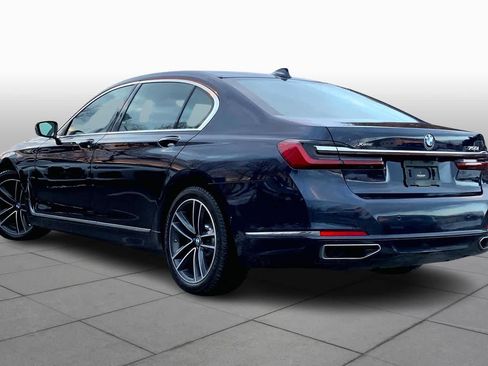 Used 2020 BMW 750i xDrive w/ Autobahn Package image 12