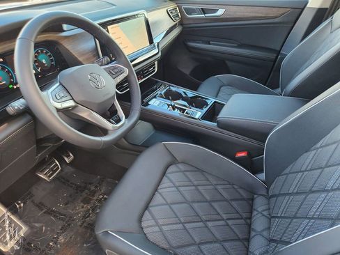 New 2026 Volkswagen Atlas SEL Premium R-Line image 7