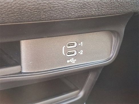 New 2026 Chrysler Pacifica Select image 19