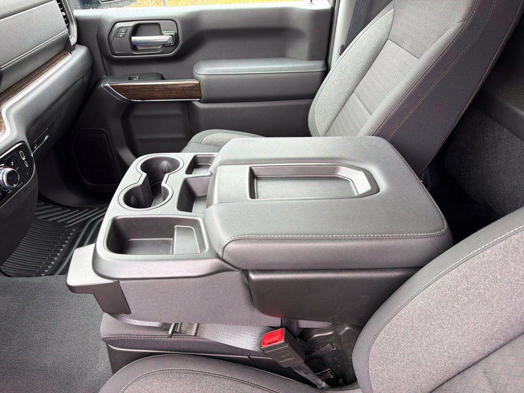 Used 2025 GMC Sierra 2500 SLE AWD/4WD image 14