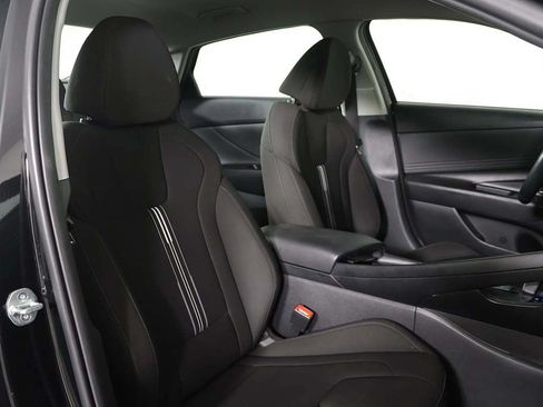 Certified 2023 Hyundai Elantra SEL w/ Convenience Package FWD image 25