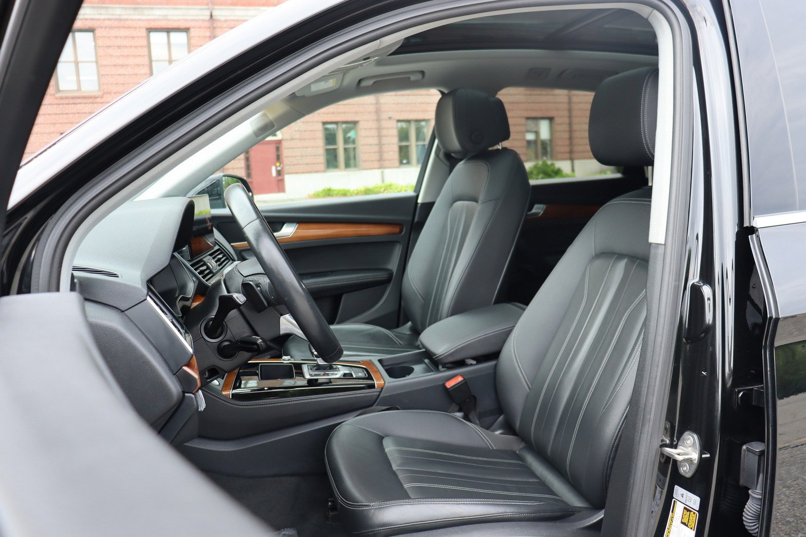 Used 2023 Audi Q5 2.0T Premium Plus AWD/4WD image 13
