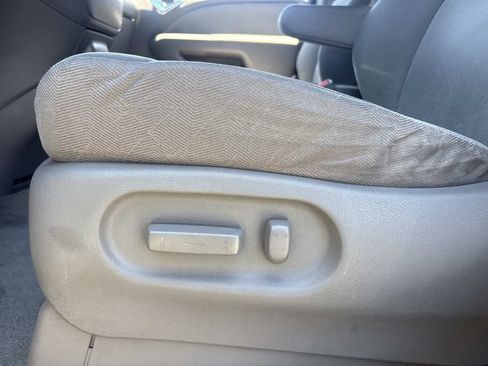 Used 2010 Honda Odyssey EX image 9