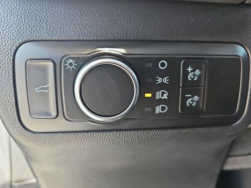 Certified 2023 Ford Escape ST-Line AWD/4WD image 25